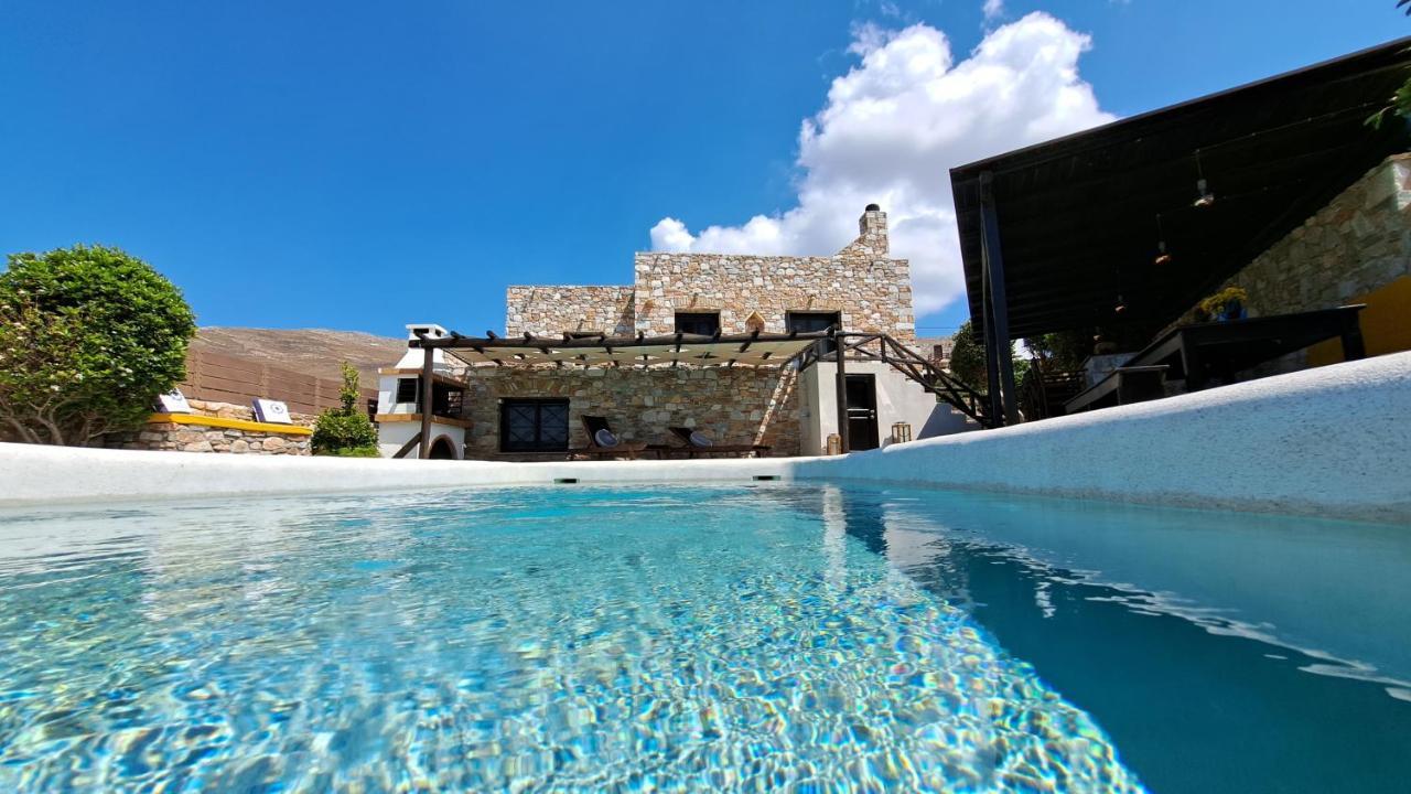 Villa Camellia Liaropá Exterior foto